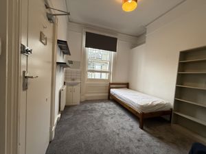 Photo 8- click for photo gallery